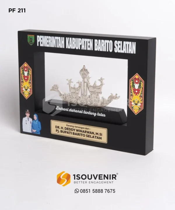 PF211 Framed Plaque of the Regent of South Barito