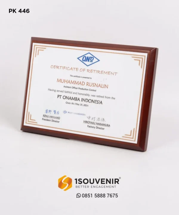PK446 Wooden Plaque for Assistant Officer Production