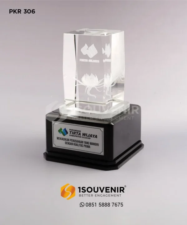 PKR306 Crystal Plaque of Perumdam Tirta Wijaya