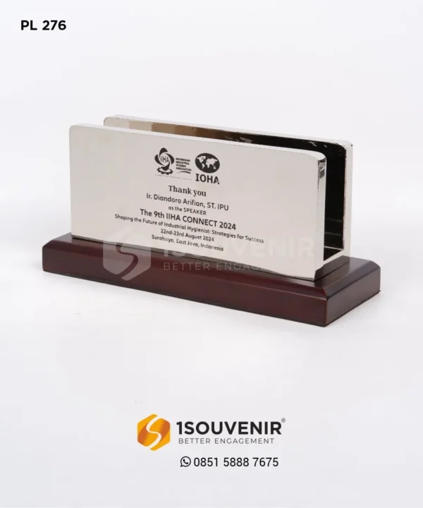 PL276 Metal Plaque of The 9th IIHA Connect