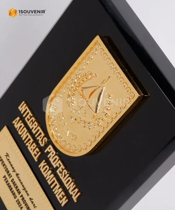 DETAIL-PK460 Wooden Plaque Regional Inspectorate Riau