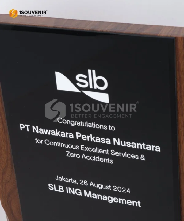 DETAIL-PKR312 Crystal Plaque SLB Ing Management