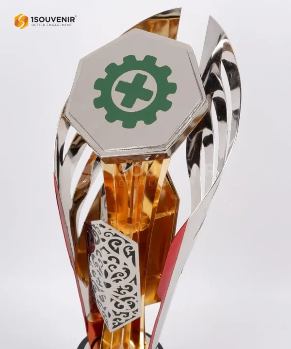 DETAIL-PP279 Trophy BK3N 2024 Petrokimia Gresik