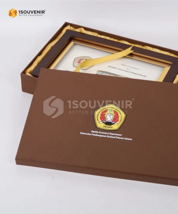 DETAIL2-PF220 Frame Plaque Quality Assurance Department