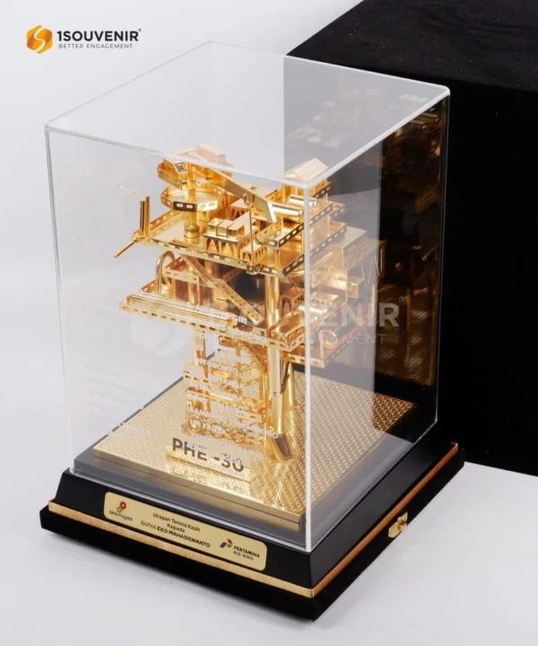 DETAIL2-SM454 Miniature Rig Onshore PHE 30