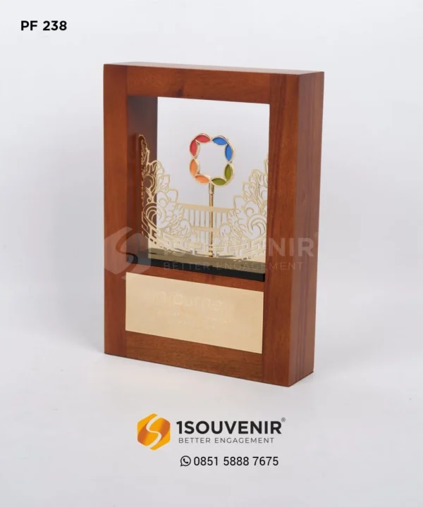 PF238 Frame Plaque InJourney Tourism