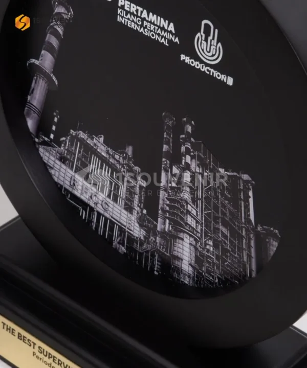 DETAIL-PK483 Wooden Plaque Refinery Unit
