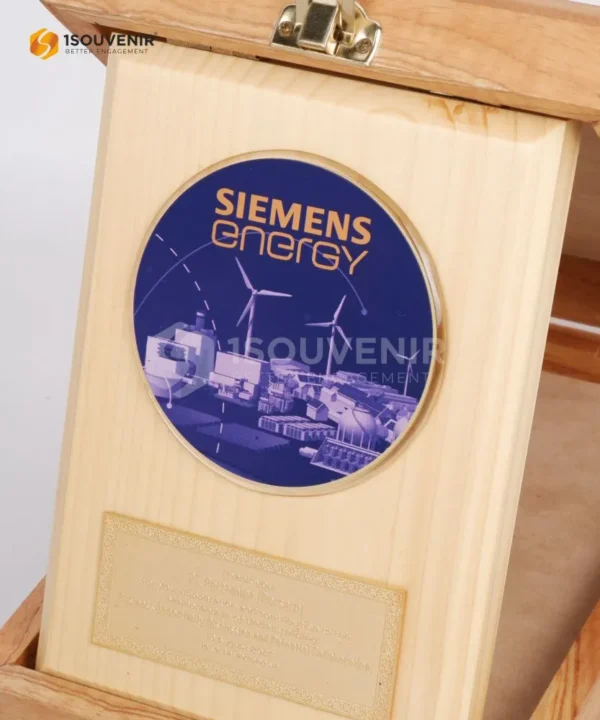 DETAIL-PK490 Wooden Plaque Siemens Energy Jakarta