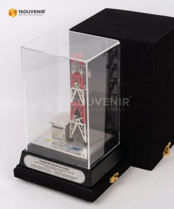 DETAIL2-SM488 Miniature Tower SST