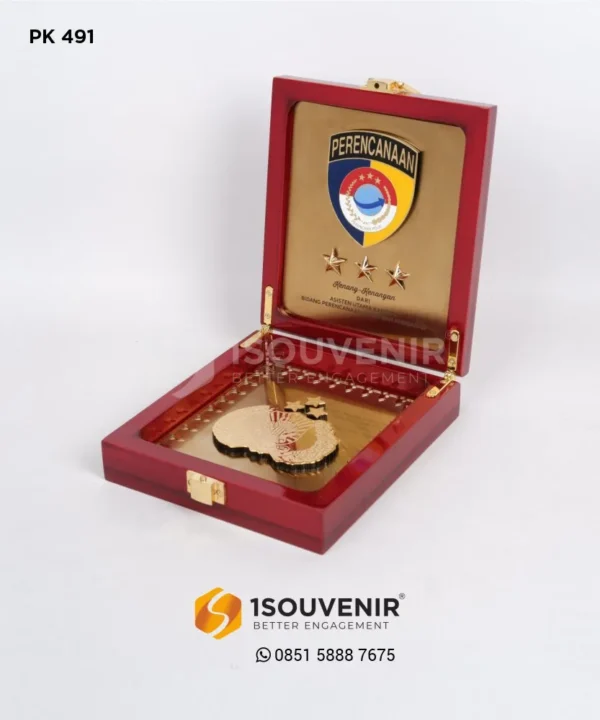 PK491 Wooden Plaque Planning POLRI