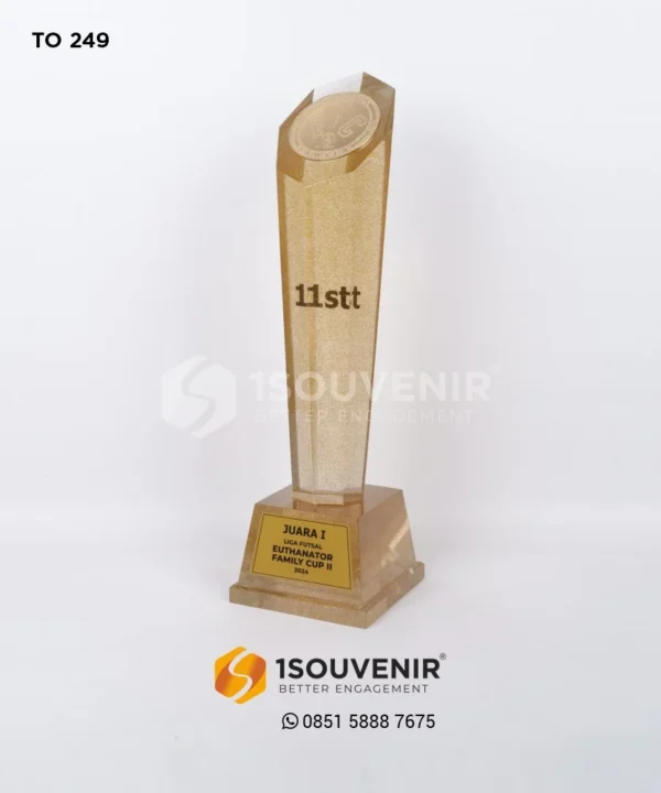 TO249 Trophy Futsal Euthanator Family Cup