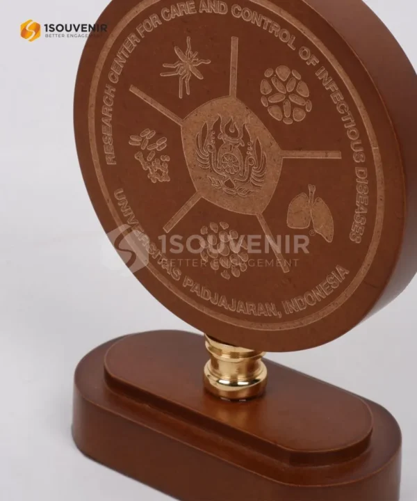 DETAIL-PK514 Wooden Plaque Universitas Padjajaran