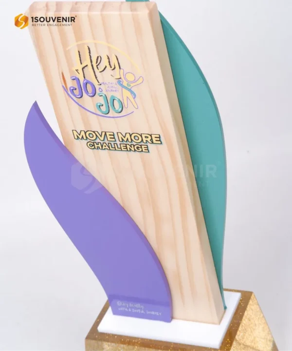 DETAIL-PK538 Wooden Plaque Top Achiever
