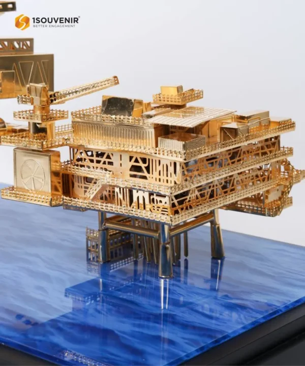 DETAIL-SM501 Miniature Rig Offshore PHE