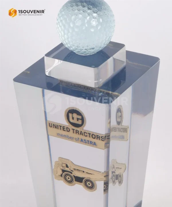 DETAIL-TG206 Trophy United Tractors Golfday