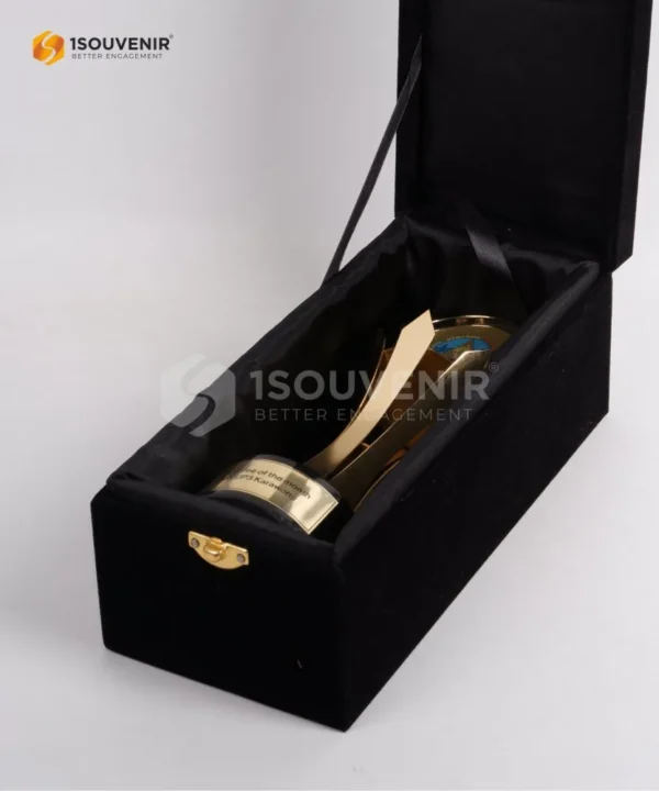 DETAIL2-PP296 Trophy Award Employee
