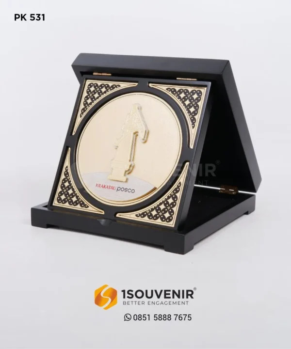 PK531 Wooden Plaque Krakatau Posco