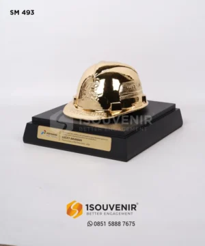 SM493 Miniature Helmet of Pertamina PHE ONWJ