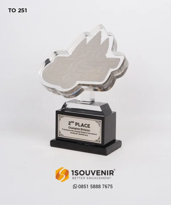 TO251 Trophy Champion Division