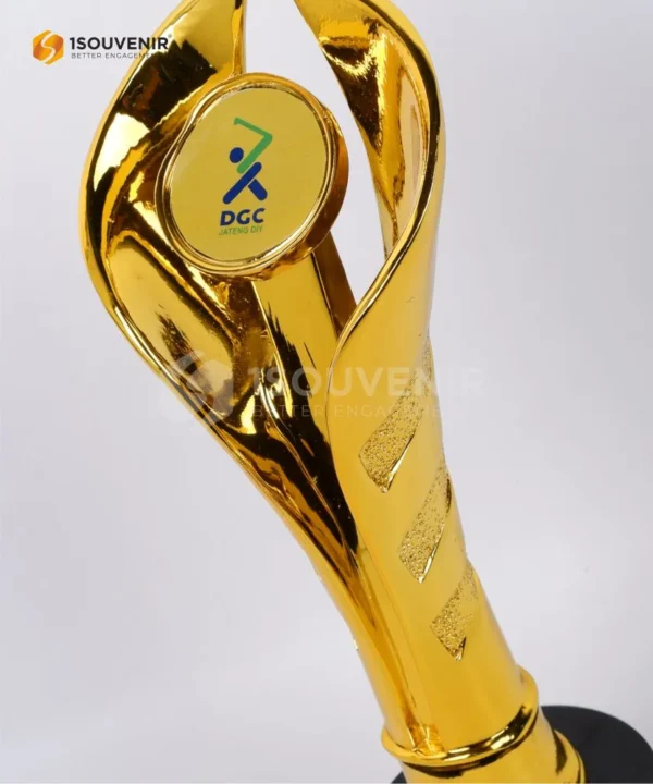 DETAIL-TG211 Trophy Diponergoro Golf