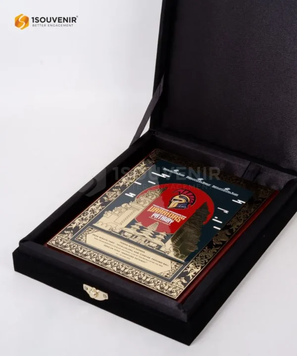 DETAIL2-PK558 Wooden Plaque Youth Summer Experience