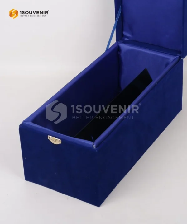 DETAIL2-PP310 Trophy Pama Internova