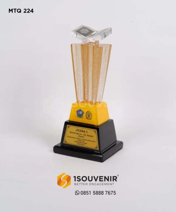 MTQ224 Tropy MTQH Juara Khat Al-Quran
