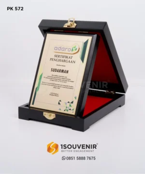 PK572 Wooden Plaque Indonesia Bulk Terminal