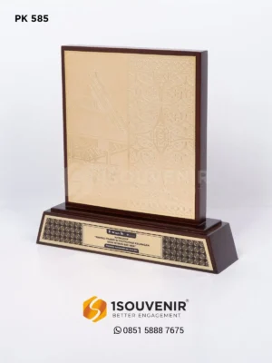 PK585 Wooden Plaque Workshop Sinergi Tradisi