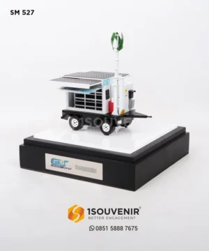 SM527 Miniature GPS Generator
