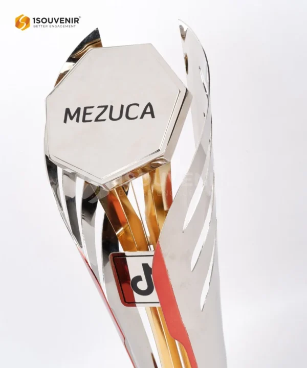 DETAIL-PP333 Trophy Bucin Sama Mezuca