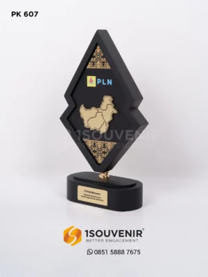 PK607 Wooden Plaque PLN Unit Induk Penyaluran