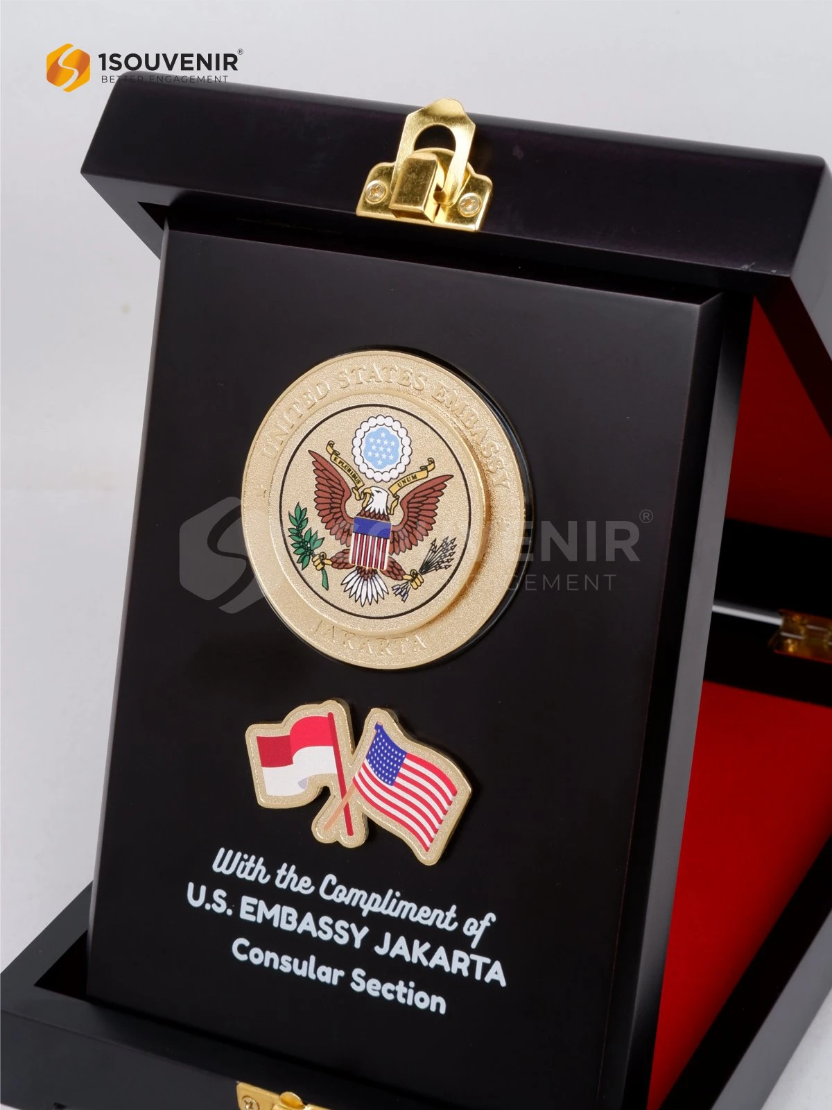 DETAIL-PK615 Wooden Plaque U.S. Embassy Jakarta