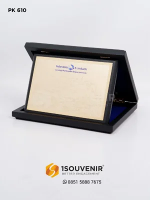 PK610 Wooden Plaque Eximbank