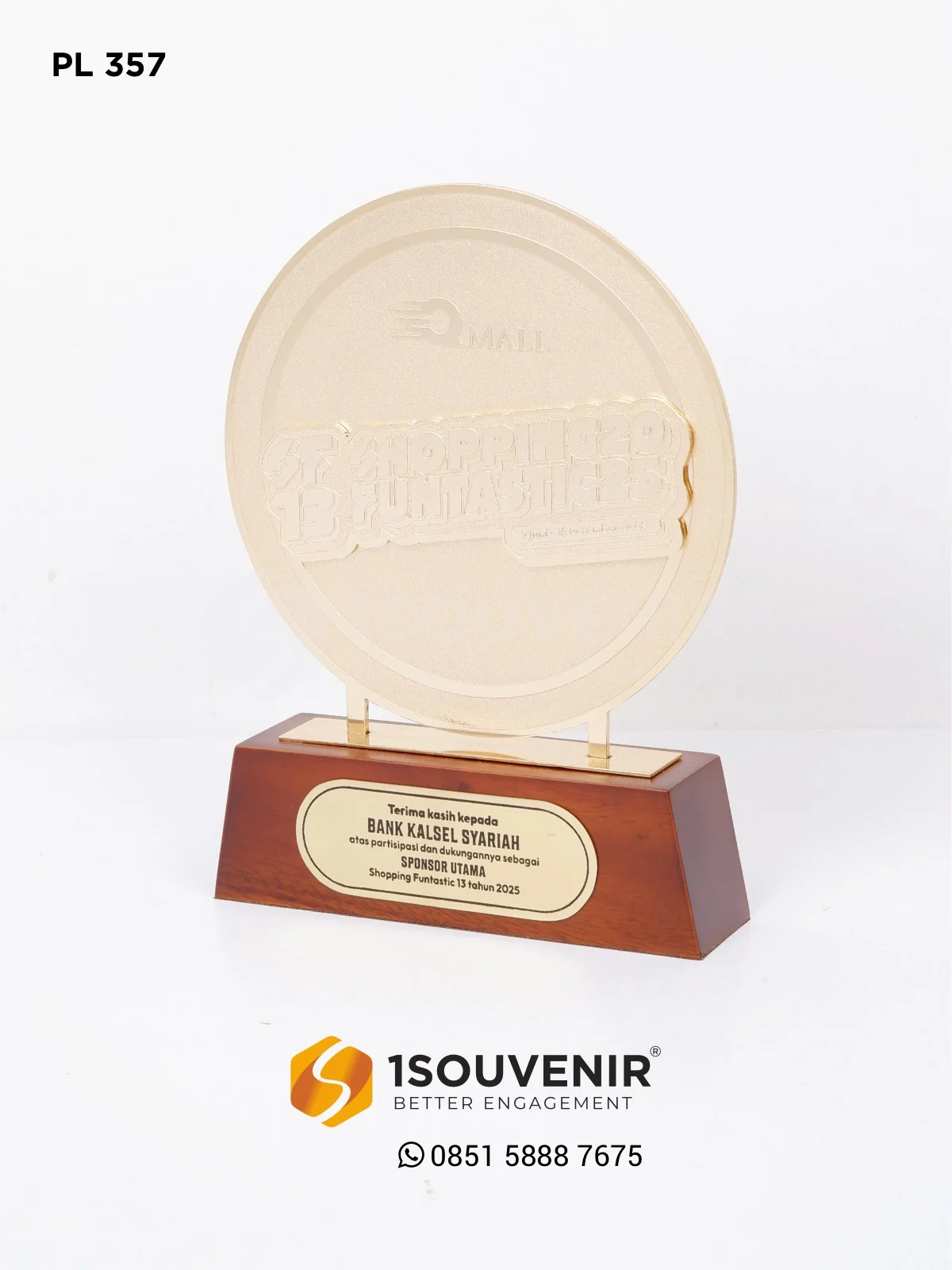 PL357 Metal Plaque Shopping Funtastic