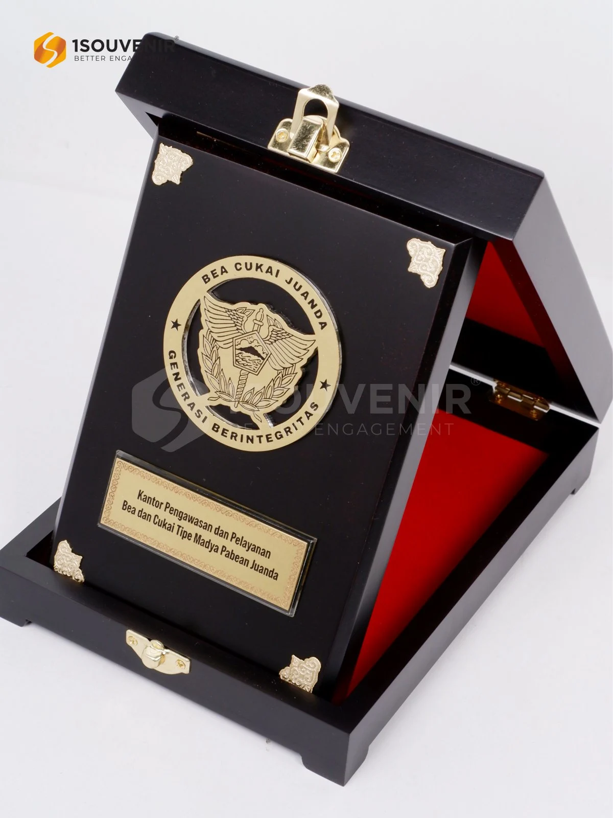 DETAIL-PK639 Wooden Plaque Bea Cukai Madya