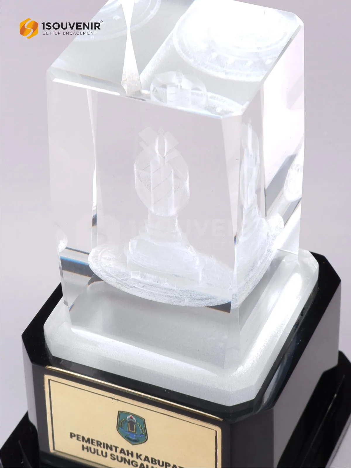 DETAIL-PKR349 Crystal Plaque Shalawat Monument