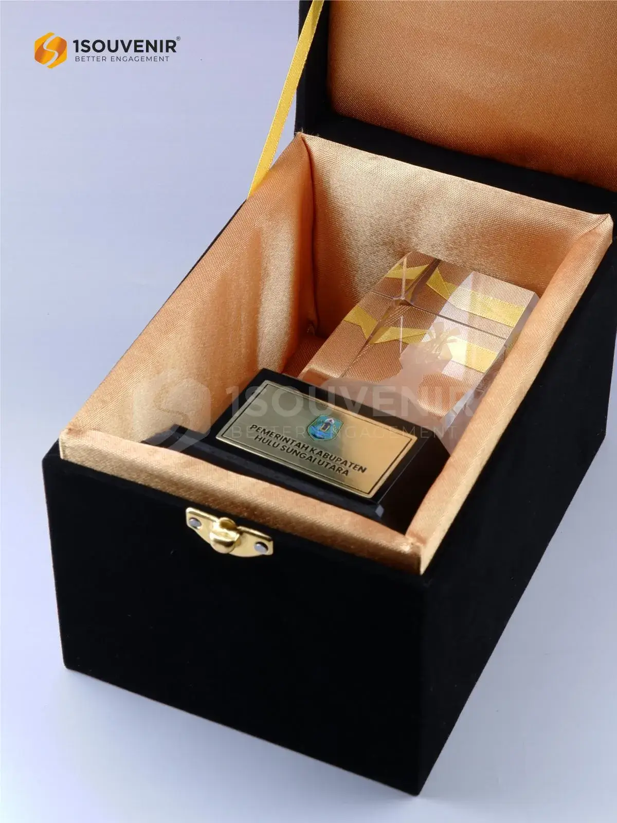 DETAIL2-PKR349 Crystal Plaque Shalawat Monument