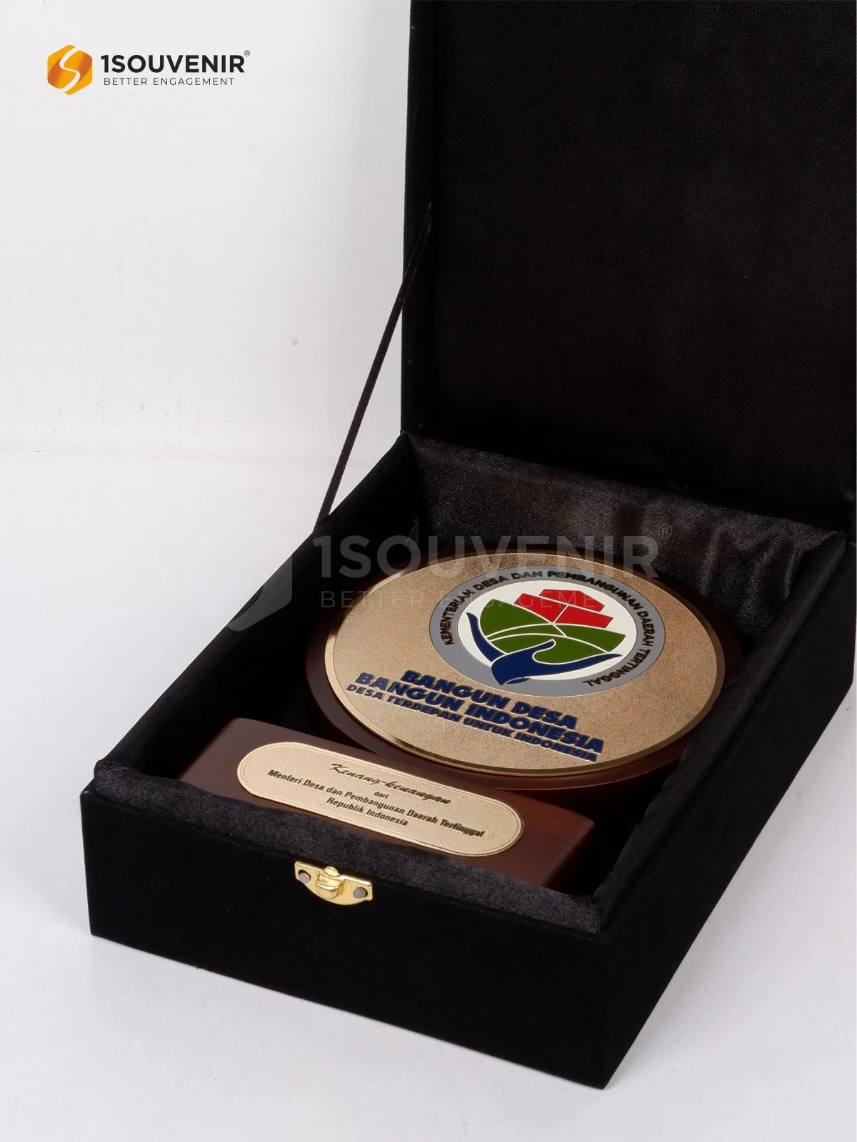 DETAIL2-PK651 Wooden Plaque Bangun Desa