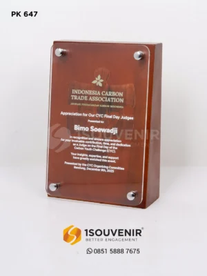 PK647 Wooden Plaque Indonesia Carbon Trade