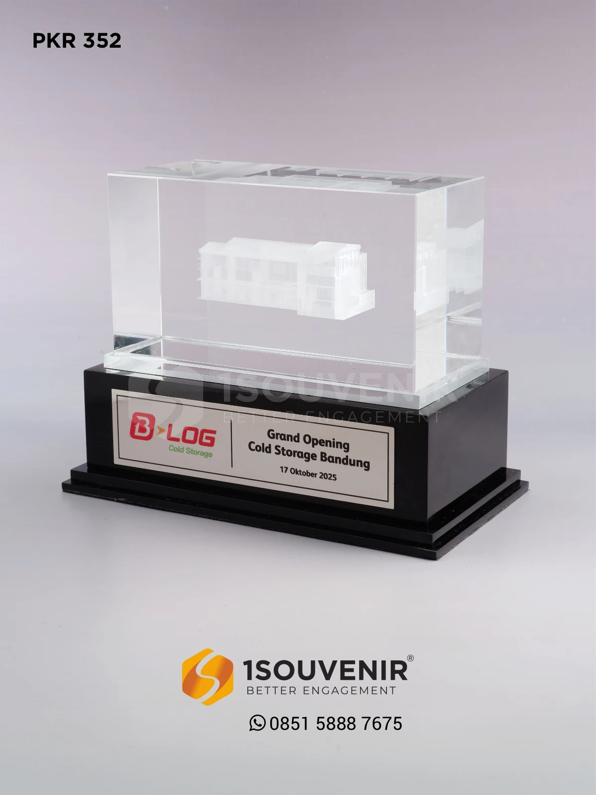 PKR352 Crystal Plaque B-Log